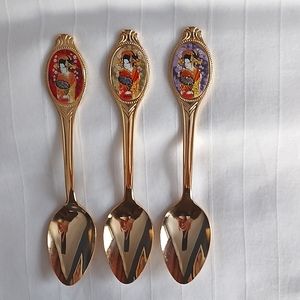 Japanese Geisha Spoon Set w/Gold Plating- Set of 3